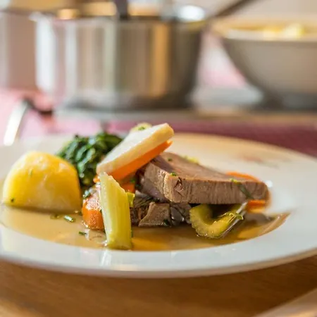 Hotel Landhotel Zum Metzgerwirt 3*